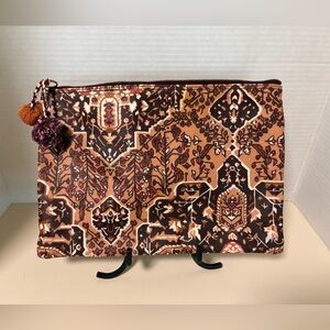 Madewell Aztec Design Pouch with Fuzzy Tassel Zipper Pulls